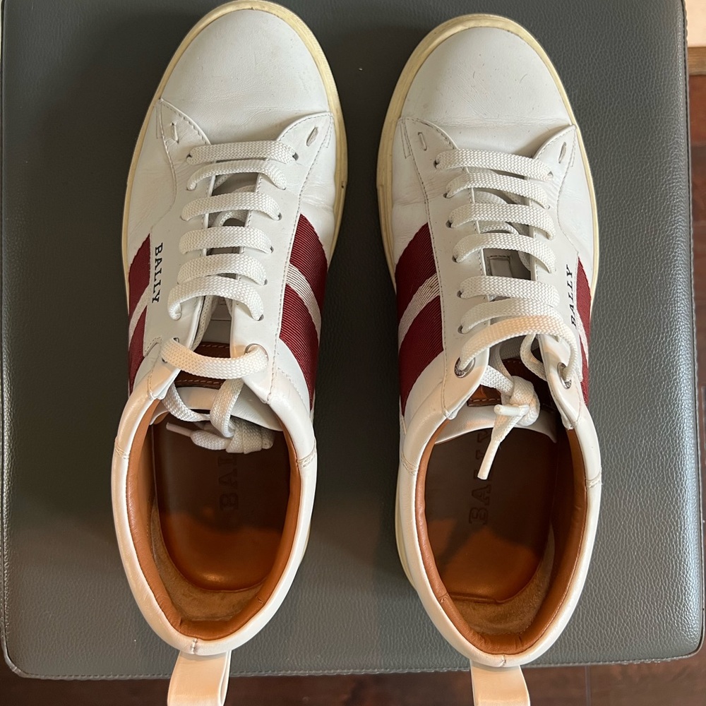 USM 9.5 a white Bally sneakers